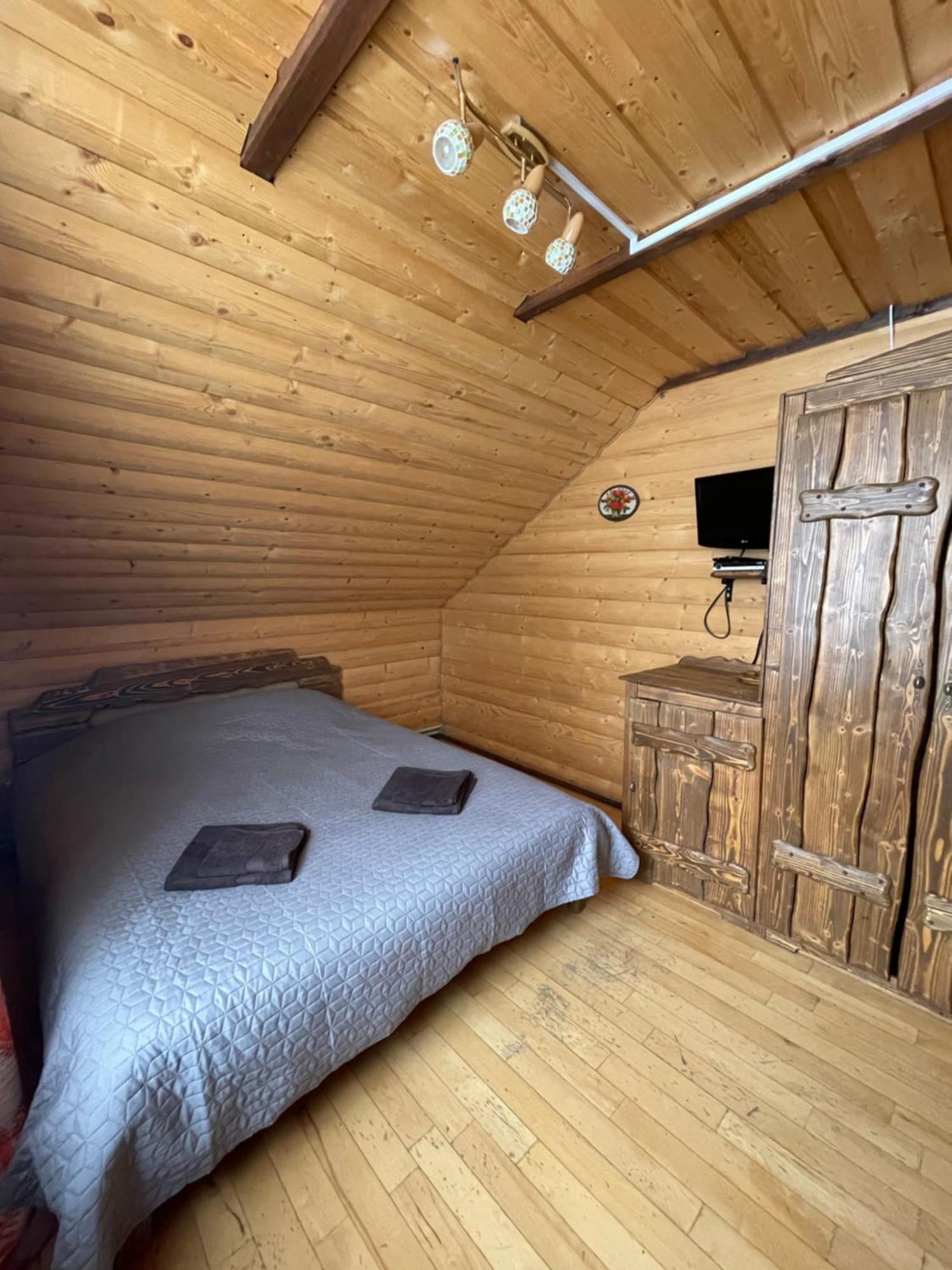 Guest House Zator Vyshkiv Zewnętrze zdjęcie